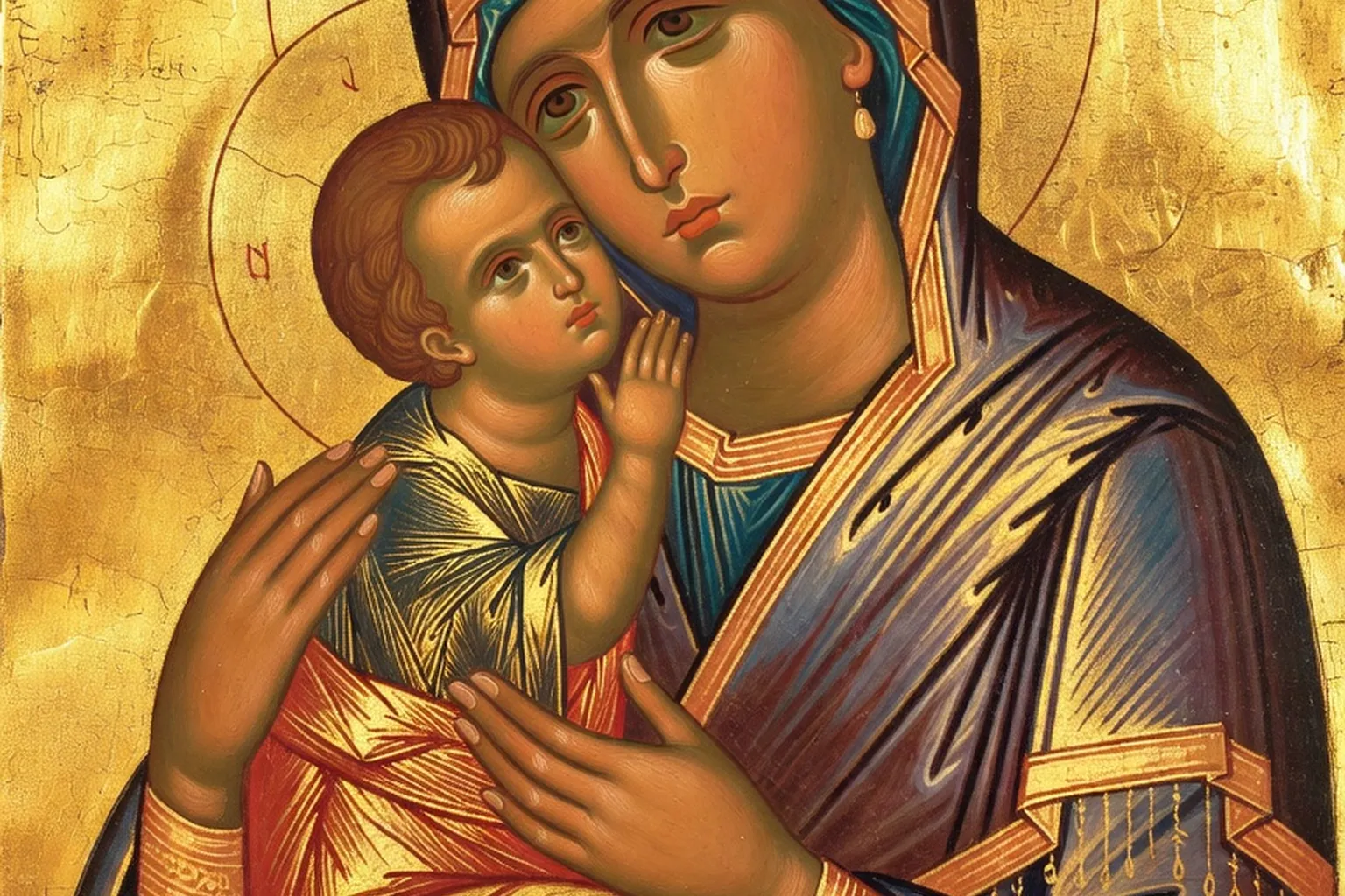 Icône de la Vierge de Vladimir, Vierge de Tendresse tenant l'Enfant joue contre joue, fond doré